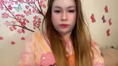 iyalicious online show from November 6, 1:49 am