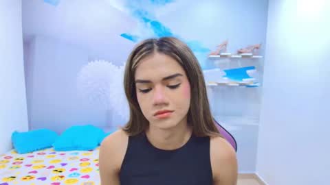 DEMI online show from February 13, 1:18 pm