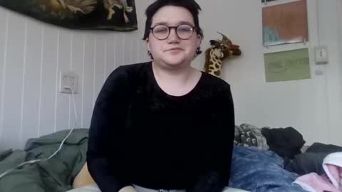 divinecherrypie online show from January 24, 6:14 pm