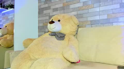 DixyPalmer online show from February 6, 8:25 pm