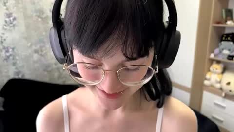 Annie PVT IS OPEN online show from September 16, 12:32 pm