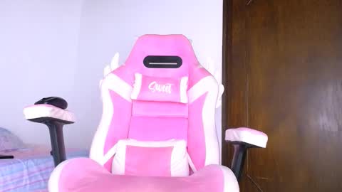   online show from November 24, 3:52 am