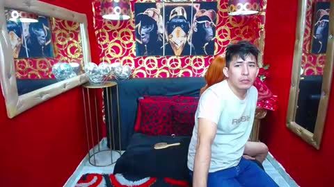 jordan y clarie online show from January 22, 1:11 pm