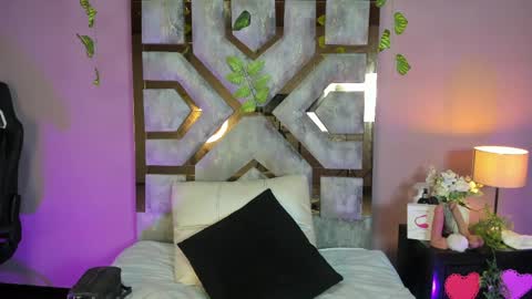 electra_gosselin online show from June 4, 12:24 am