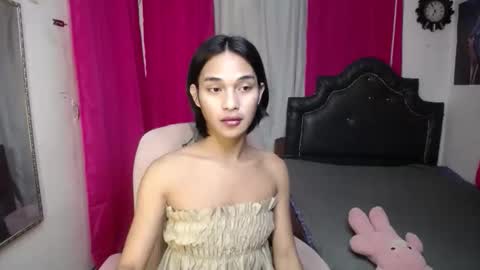 ELLORREY online show from November 9, 4:30 pm