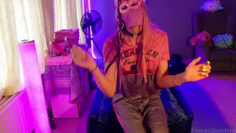 ElowenStarshade online show from May 12, 3:31 pm
