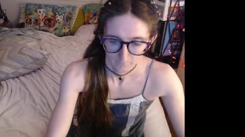 Emily online show from November 4, 11:48 pm