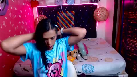 Emily online show from February 4, 5:12 pm