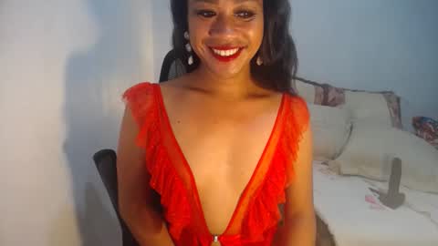 erika_madrigal online show from January 15, 5:29 am