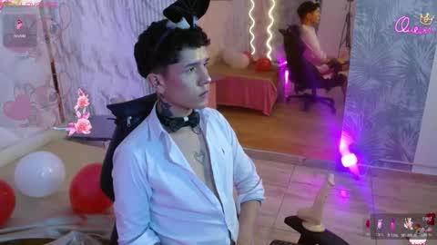 estefan_tay online show from February 14, 10:05 pm