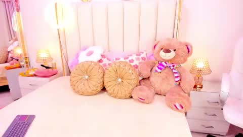 evangelin_ts online show from November 10, 1:56 pm