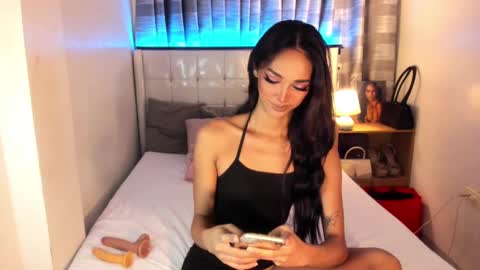 faelore online show from January 14, 3:15 pm