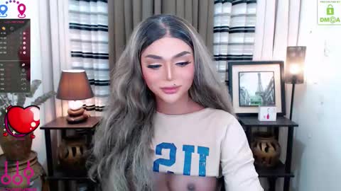 YASI online show from December 16, 10:59 pm