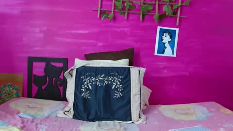 Anne online show from January 7, 6:14 pm