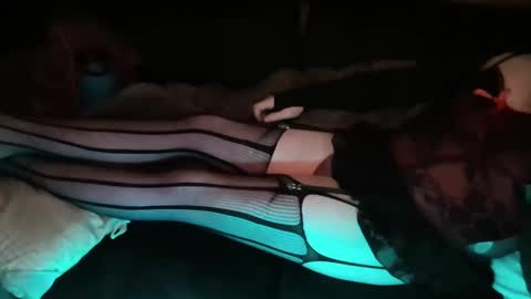 ElaraJean online show from January 2, 9:11 am