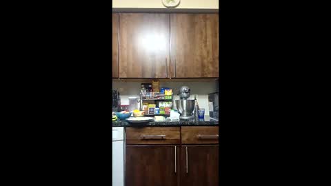 feynomenal_xo online show from April 25, 5:43 pm