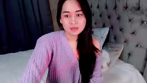 LOVE online show from March 9, 6:54 pm