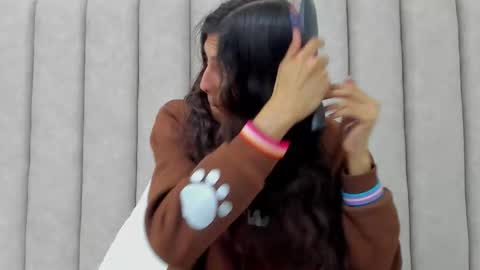 FREYA online show from October 28, 7:34 pm