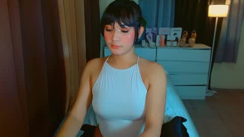 gabriela_deluxe online show from April 7, 10:16 am