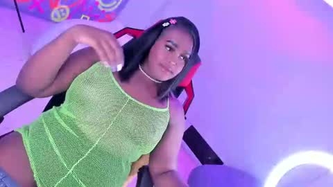 geanna_rose online show from January 7, 5:13 am