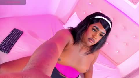 geanna_rose online show from September 25, 8:05 pm