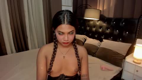 RIANA online show from December 13, 6:38 pm