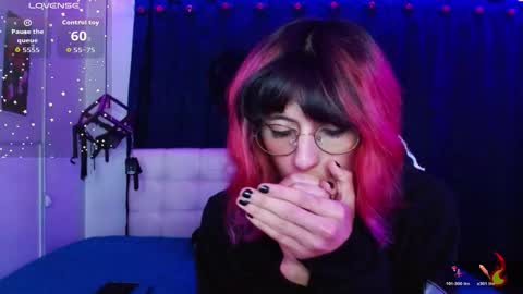 goth_minerva online show from November 6, 2:06 pm