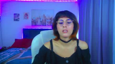 goth_minerva online show from June 3, 2:33 pm
