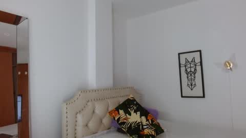       online show from February 20, 6:26 am