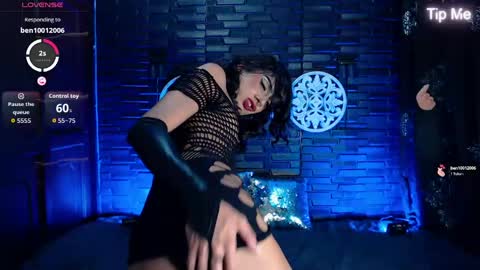 hecate_doll online show from May 13, 6:06 pm