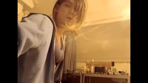 Lill letje online show from April 20, 2:46 am