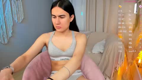 heyalena online show from November 12, 6:25 am