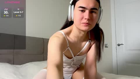 heyalena online show from April 12, 12:19 pm