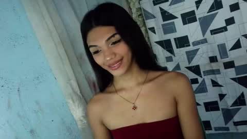 Rhiana online show from March 28, 8:27 am