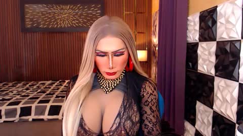 horsecockjessica online show from March 25, 11:41 pm