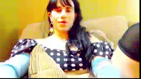 Your Princess Peaches online show from October 31, 7:07 am