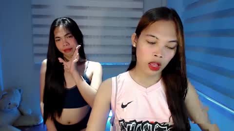Snapshot of hot_falling_devilxx chatting on January 28, 12:22 pm online show from January 28, 12:22 pm