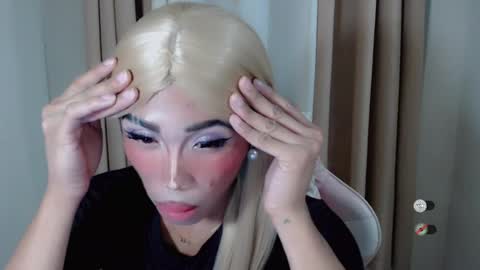 Khianna online show from July 21, 3:59 pm