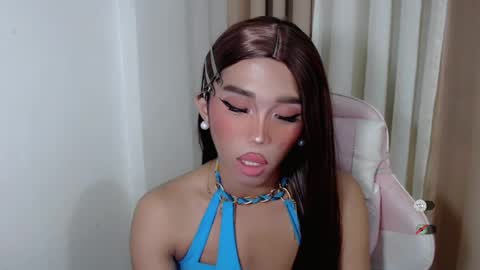 Khianna online show from July 28, 4:16 pm