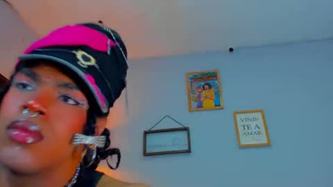 ile_matamba online show from November 9, 1:12 pm