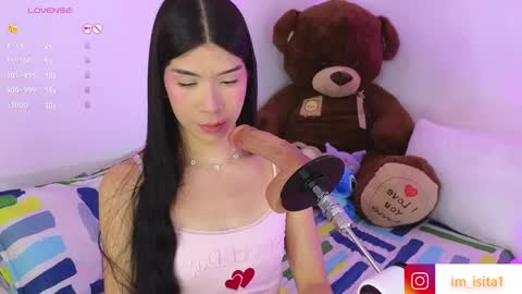 Isa Vasquez  online show from April 22, 10:50 pm