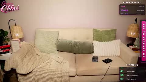 itschloelaurent online show from July 7, 10:47 pm