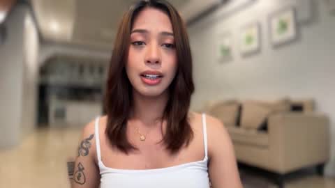 kirstenelsie online show from November 18, 3:28 am