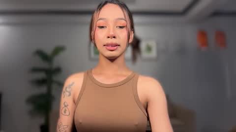 kirstenelsie online show from December 3, 1:10 am