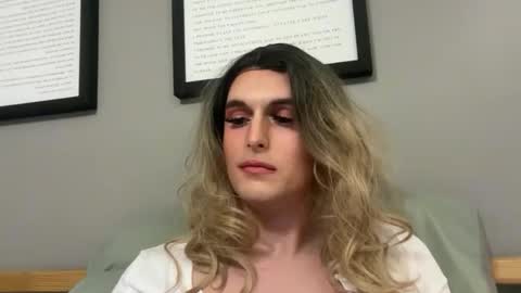 Bri online show from March 27, 12:58 am