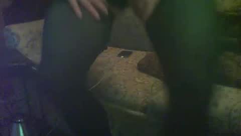 jamiefey_ online show from April 11, 5:46 am