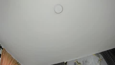 Janne  online show from April 5, 9:35 pm