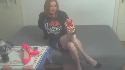 Snapshot of jellena87 chatting on March 2, 6:13 pm Jellena online show from March 2, 6:13 pm