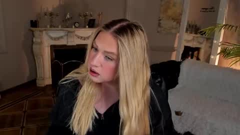 jes_solar online show from February 12, 9:21 pm