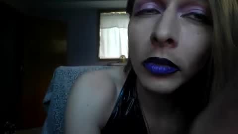 Jess Demoness online show from May 24, 10:56 am